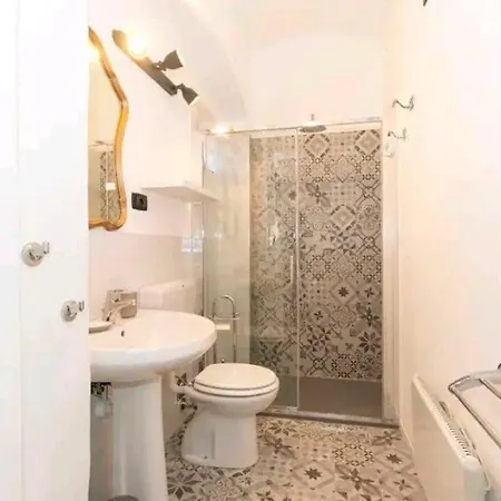 Santa Chiara In Corte - Box Auto Privato アパート トリノ