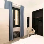 Santa Chiara In Corte - Box Auto Privato Apartament