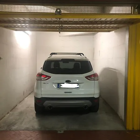 Santa Chiara In Corte - Box Auto Privato * Turyn